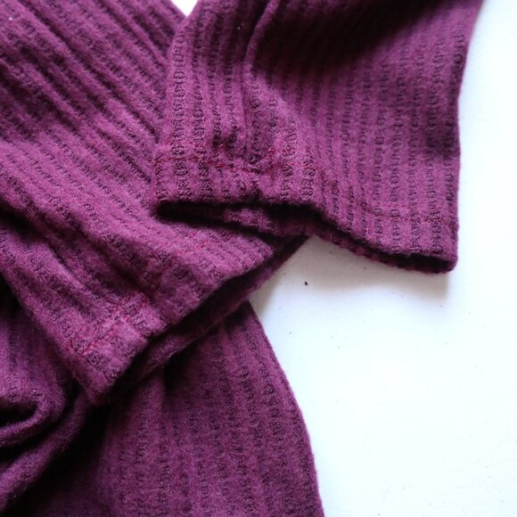 NEW   Nordstrom Forgotten Grace Button Front Garnet Peplum Sweater 1X - Picture 4 of 7